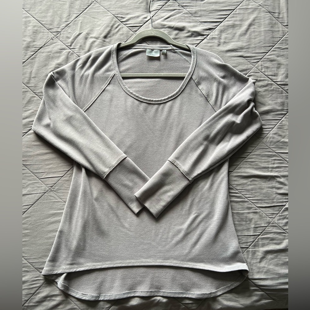 Athleta High Low Longsleeve Shirt